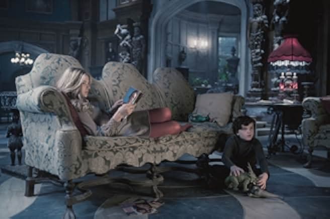 Dark Shadows 2012