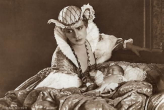 Deception 1920