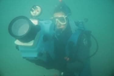 Diving Deep: The Life and Times of Mike deGruy 2020