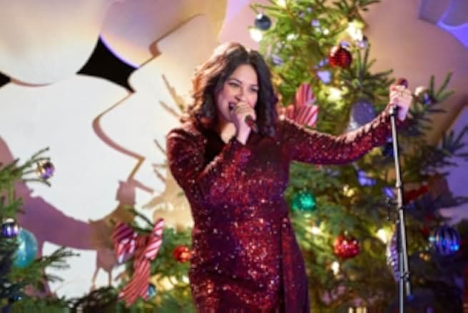 Undercover Holiday 2022