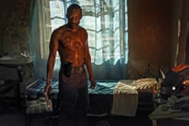 Five Fingers for Marseilles 2017