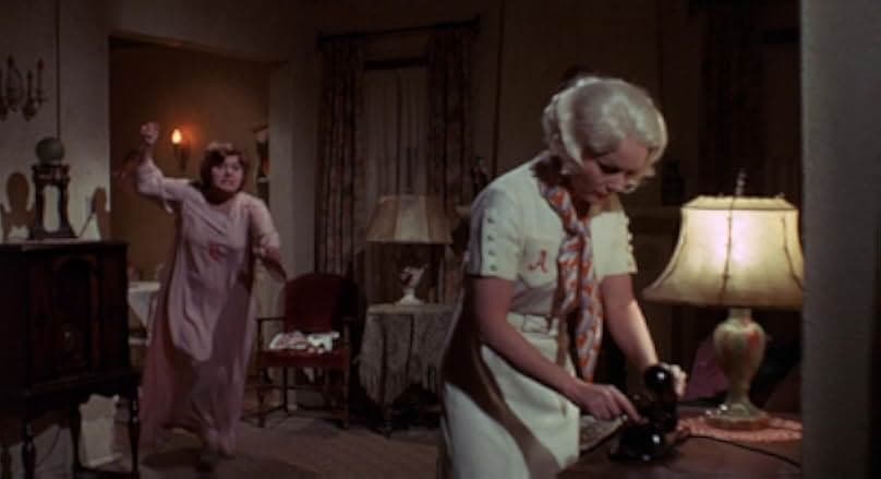 What's the Matter with Helen? 1971