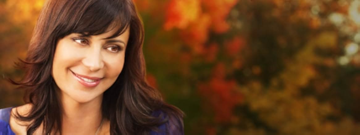 The Good Witch's Charm 2012