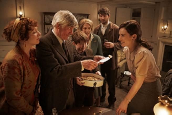 The Guernsey Literary and Potato Peel Pie Society 2018