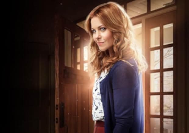 Three Bedrooms, One Corpse: An Aurora Teagarden Mystery 2016