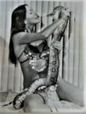 Night of the Cobra Woman 1972
