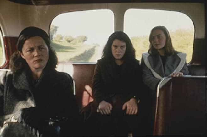 Heavenly Creatures 1994