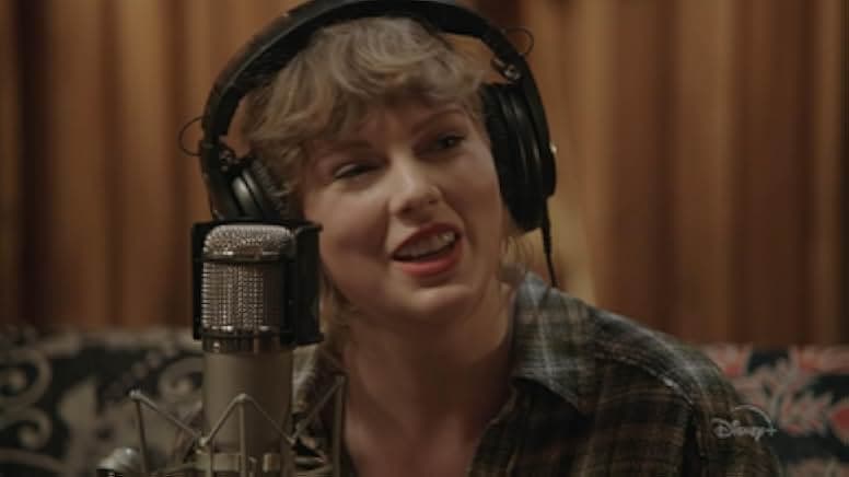 Folklore: The Long Pond Studio Sessions 2020