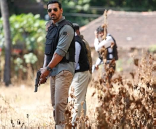 Madras Cafe 2013