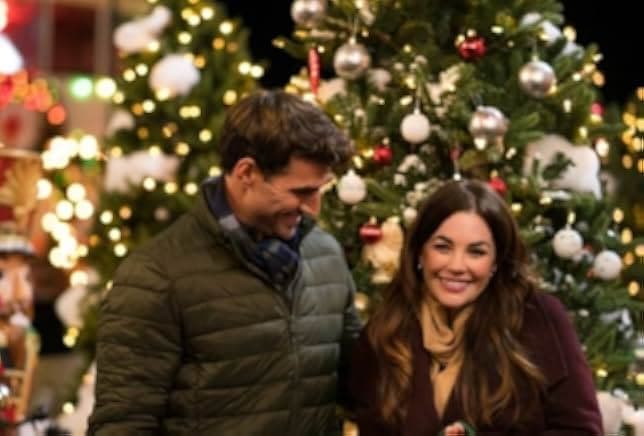 A Brush with Christmas 2022