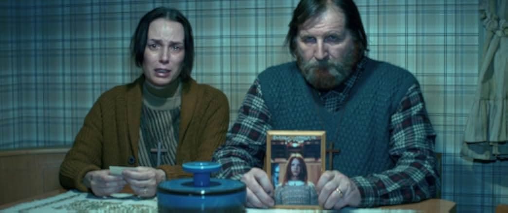 The Girl in the Fog 2017