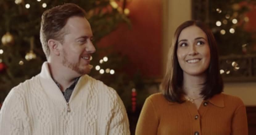 Mistletoe Match 2022