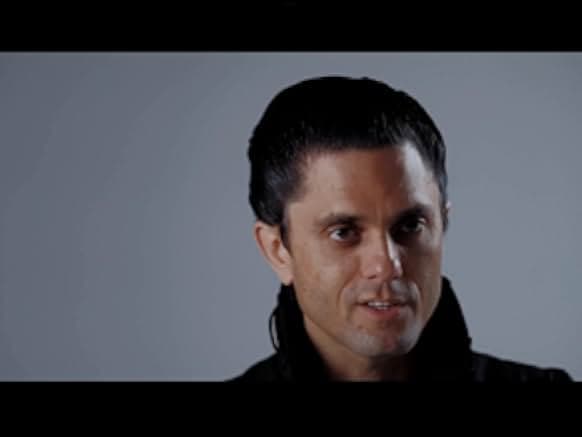 Don't Fall in Love with Yourself 2022