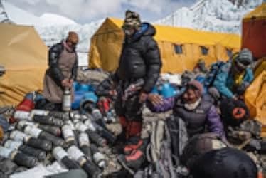 Lost on Everest 2020