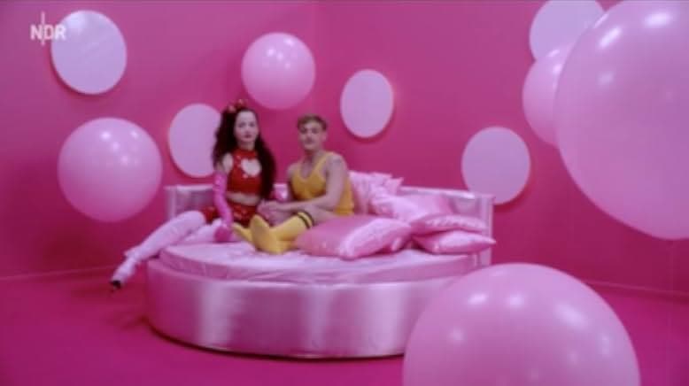Strawberry Bubblegums 2016