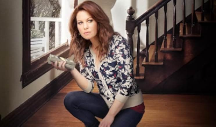 A Bundle of Trouble: An Aurora Teagarden Mystery