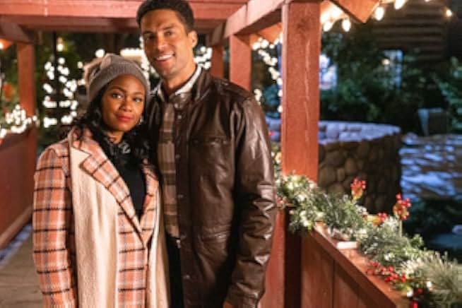 A Picture Perfect Holiday 2021