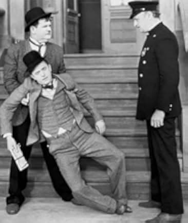 Pack Up Your Troubles 1932