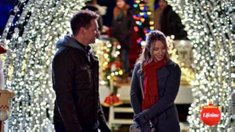 A Crafty Christmas Romance 2020