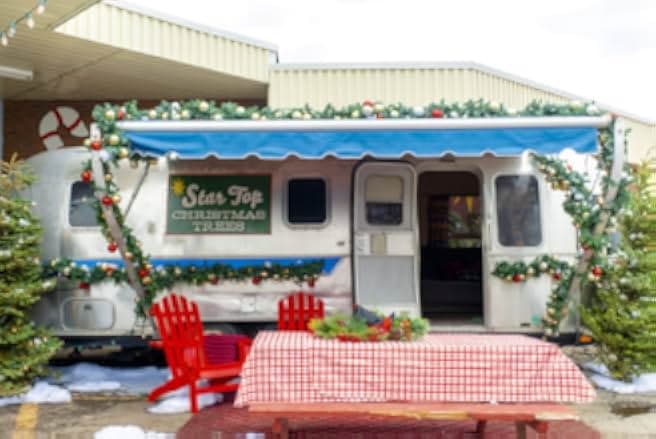 Christmas Under the Stars 2019