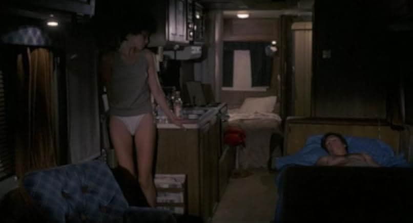 Hitcher in the Dark 1989