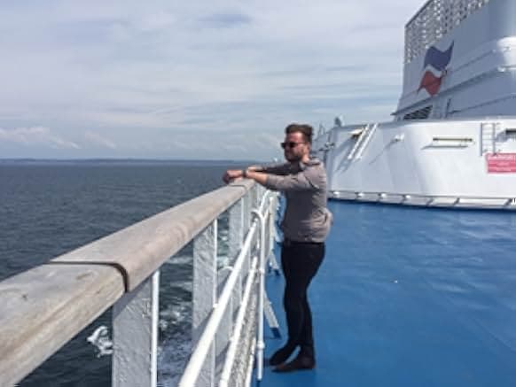 No Roses on a Sailor's Grave 2020