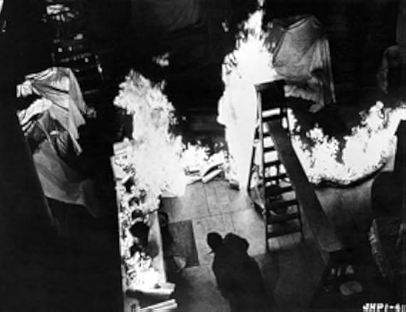 She Played with Fire 1957