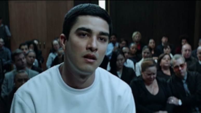 A Menina que Matou os Pais 2021