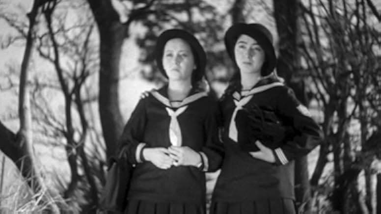 Japanese Girls at the Harbor 1933