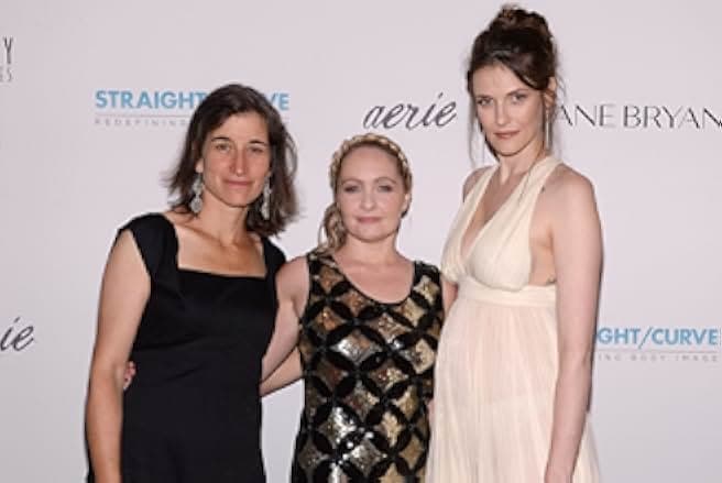 Straight/Curve: Redefining Body Image 2017