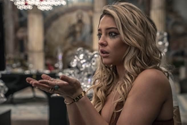 Glass Onion: A Knives Out Mystery 2022