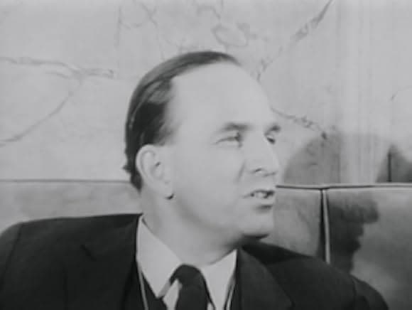 Fellini Narrates: A Discovered Self-Portrait 2000