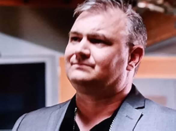 His Secret Past 2016