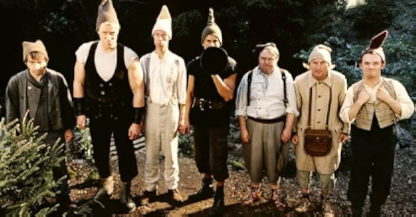 7 Dwarves: The Forest Is Not Enough 2006
