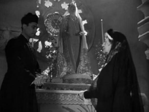 The Pearls of the Crown 1937