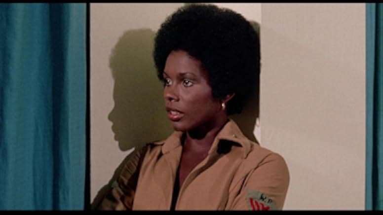 Savage Sisters 1974