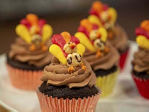 Holiday Baking Championship 2014
