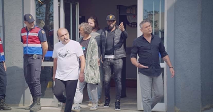 Askin Saati: 19:03 2023