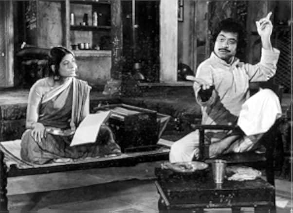 Aaina 1977