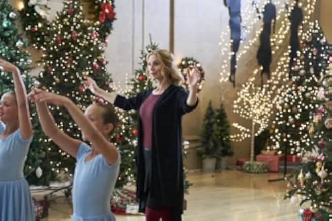 The Christmas Club 2019