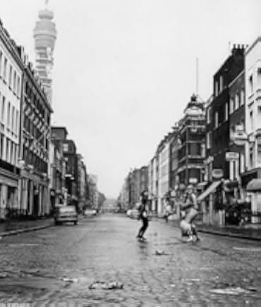 Smashing Time 1967